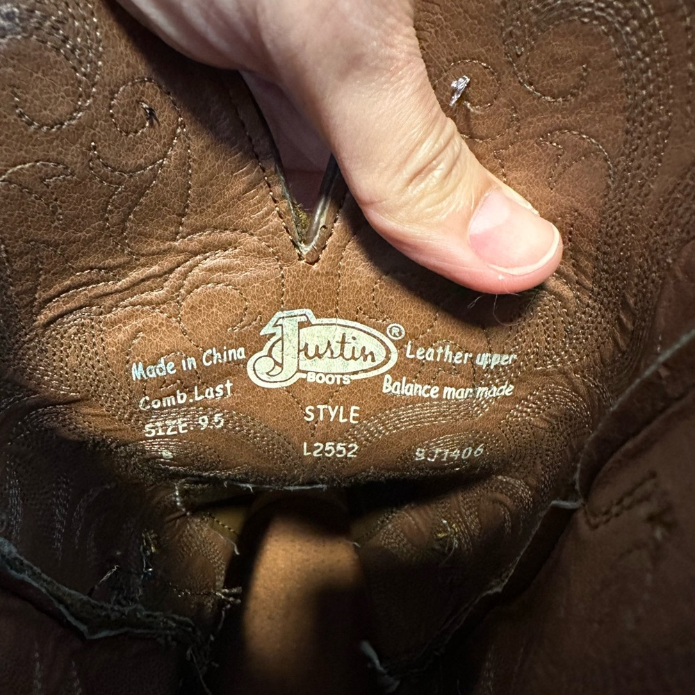 Justin 12” Western Boots - Picture 10 of 12